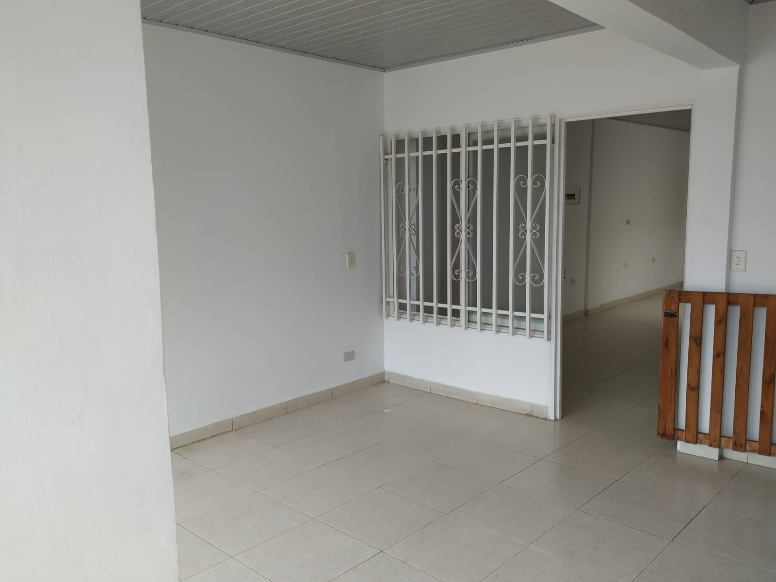 ALQUILO LOCAL CIUDAD JARDIN
