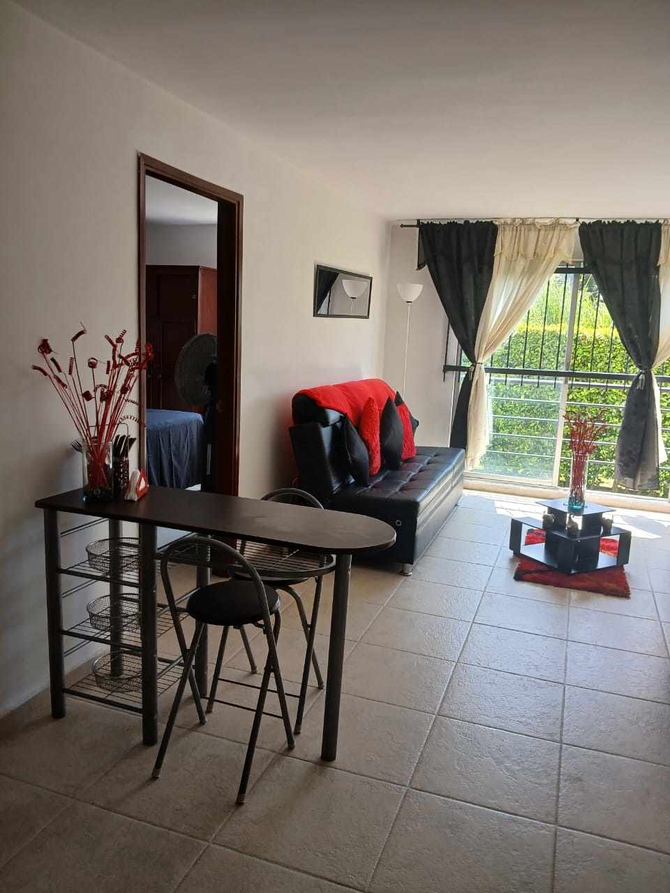 ARRIENDO APARTAESTUDIO AMOBLADO 5 ARRIENDO APARTAESTUDIO AMOBLADO