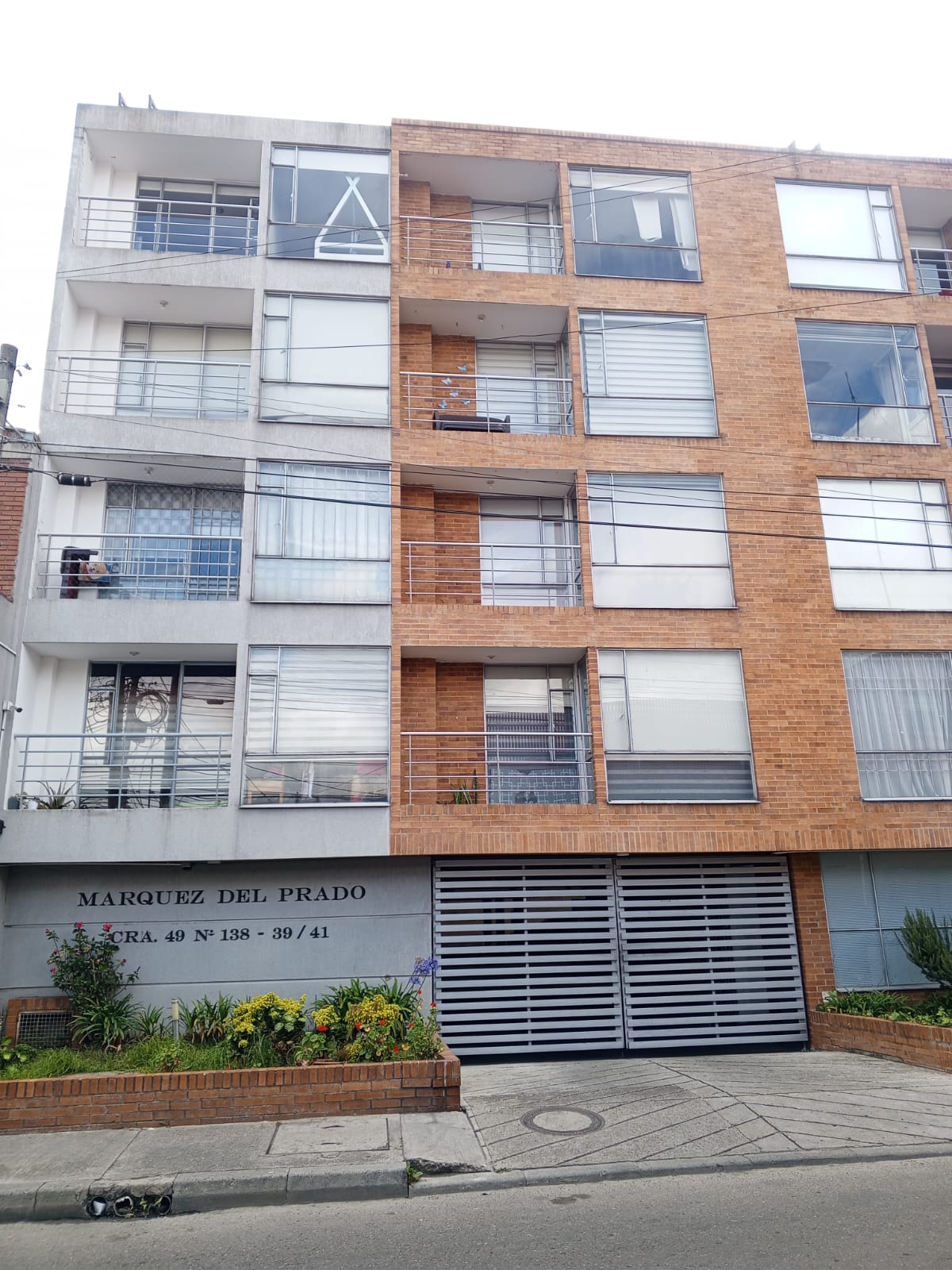 ARRIENDO APTOESTUDIO AMOBLADO VIRREY BOGOTA