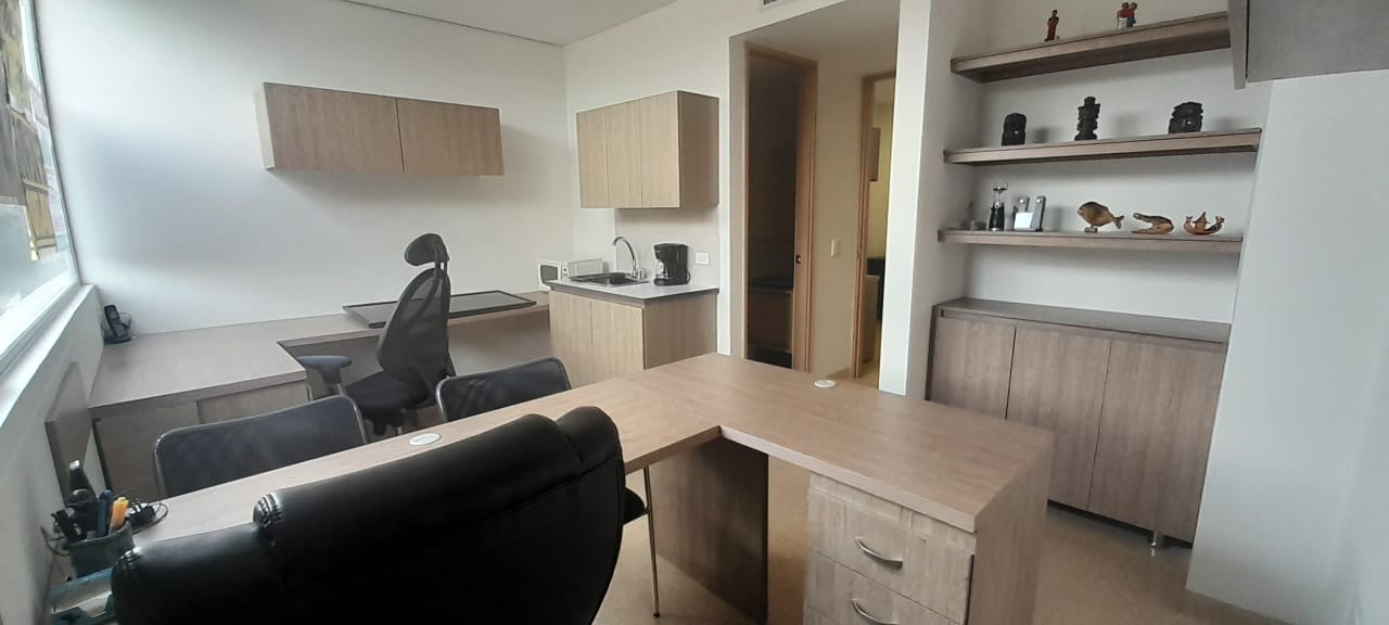 Alquiler Casa Comercial Poblado inter.