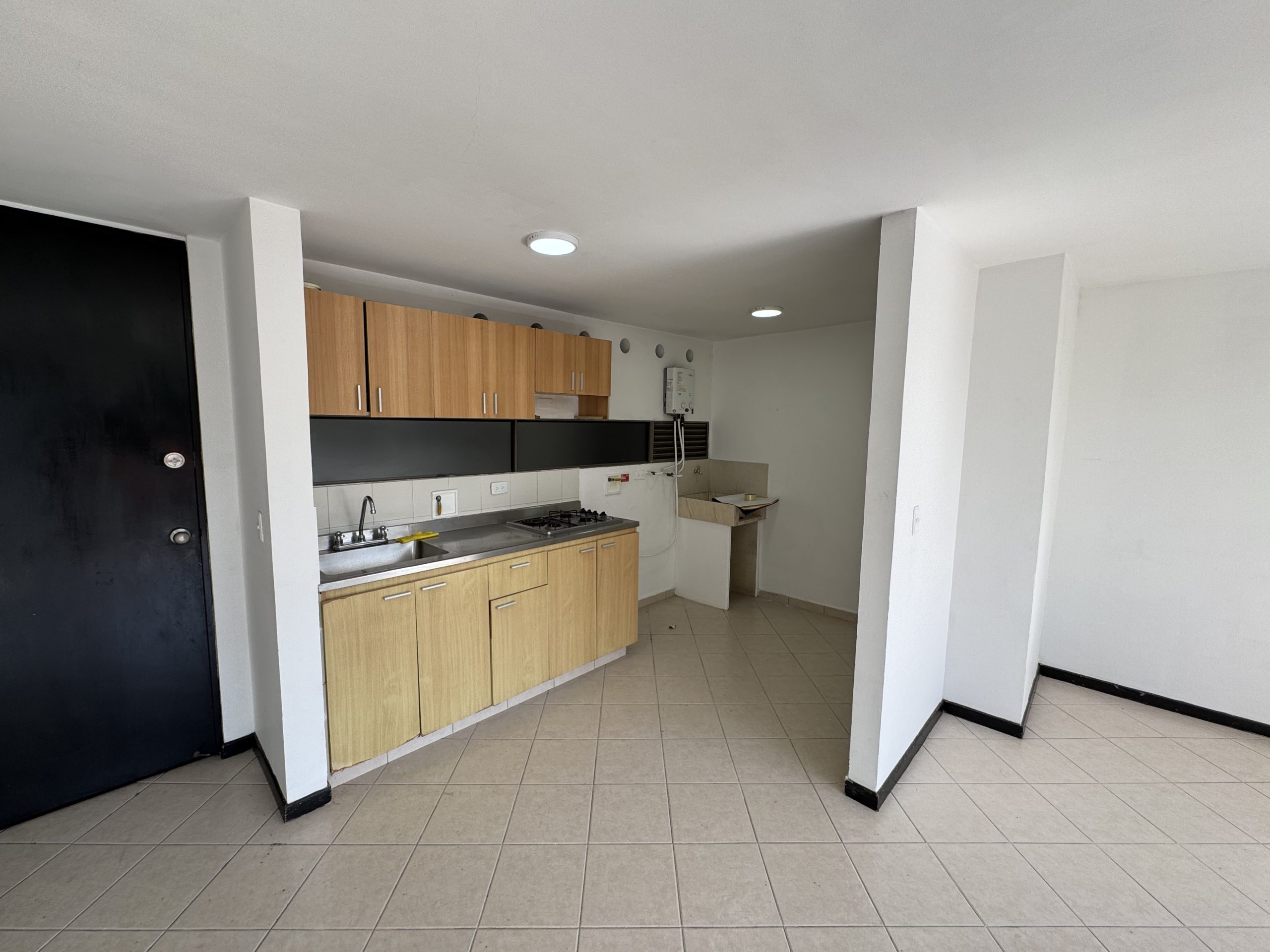 Arriendo local comercial Calasanz Medellín