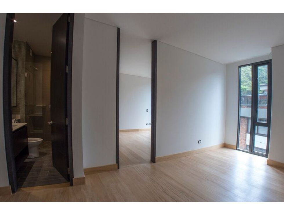 ARRENDAMOS APTO EN CHICO 12 79811120250911073055.png