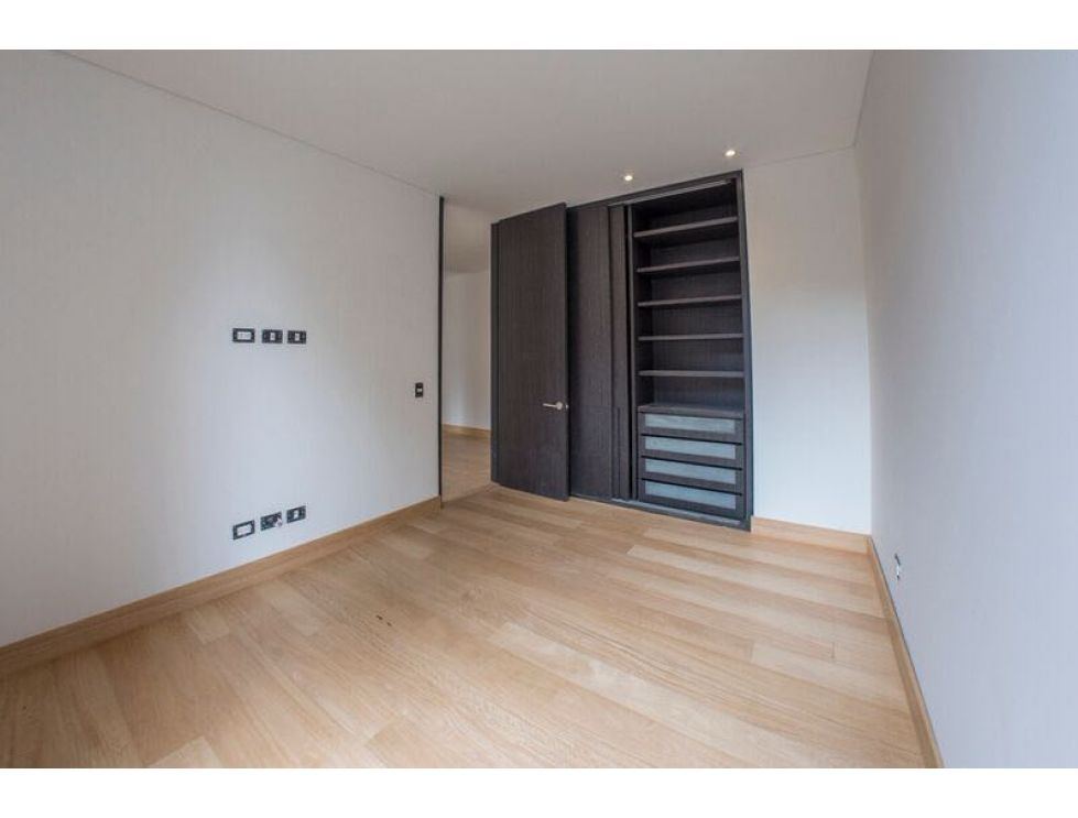 ARRENDAMOS APTO EN CHICO 13 79811220250911073059.png