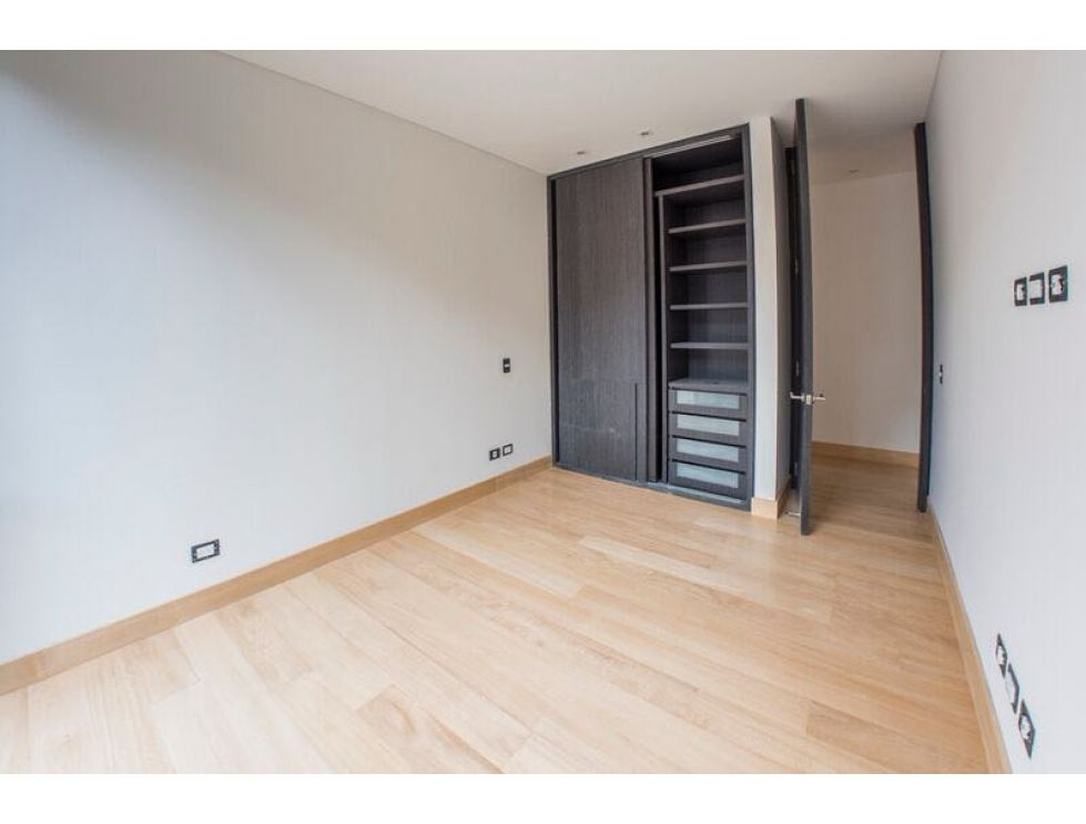 ARRENDAMOS APTO EN CHICO 14 79811320250911073104.png