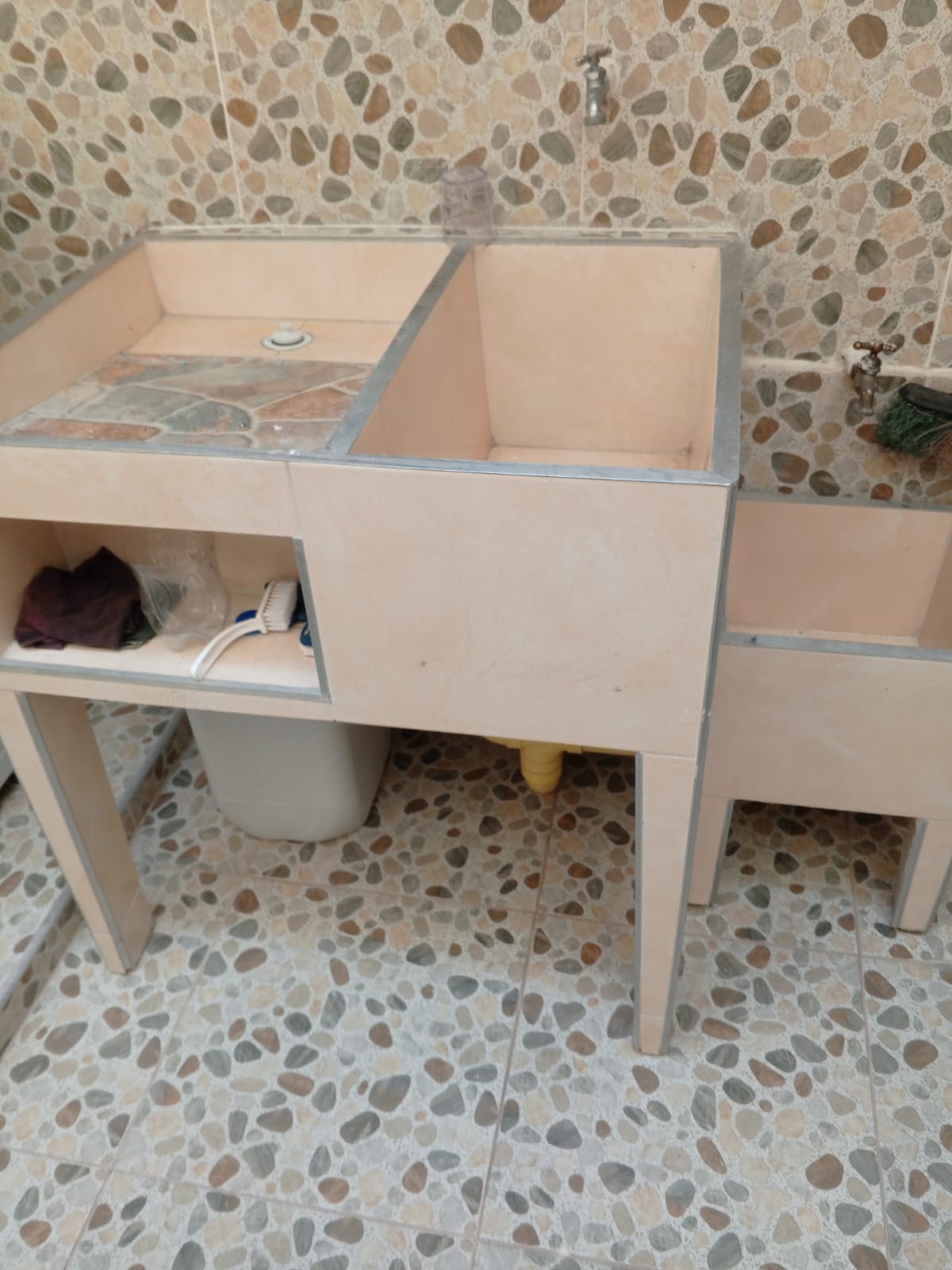 SIN INMOBILIARIA,Arriendo Apartaestudio de 3 ambientes,SIN AMOBLAR,PISO 1,Iluminado,BIEN UBICADO 8 SIN INMOBILIARIA,Arriendo Apartaestudio de 3 ambientes,SIN AMOBLAR,PISO 1,Iluminado,BIEN UBICADO