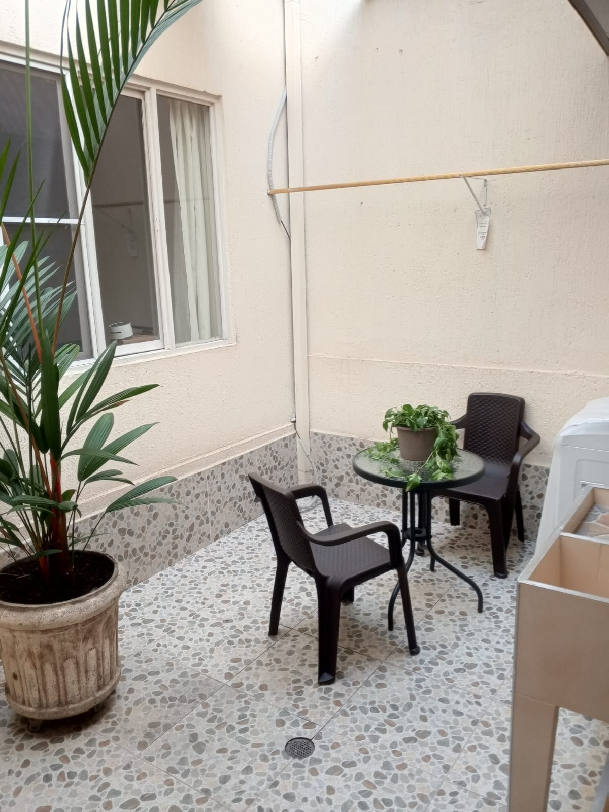 SIN INMOBILIARIA,Arriendo Apartaestudio de 3 ambientes,SIN AMOBLAR,PISO 1,Iluminado,BIEN UBICADO 10 SIN INMOBILIARIA,Arriendo Apartaestudio de 3 ambientes,SIN AMOBLAR,PISO 1,Iluminado,BIEN UBICADO