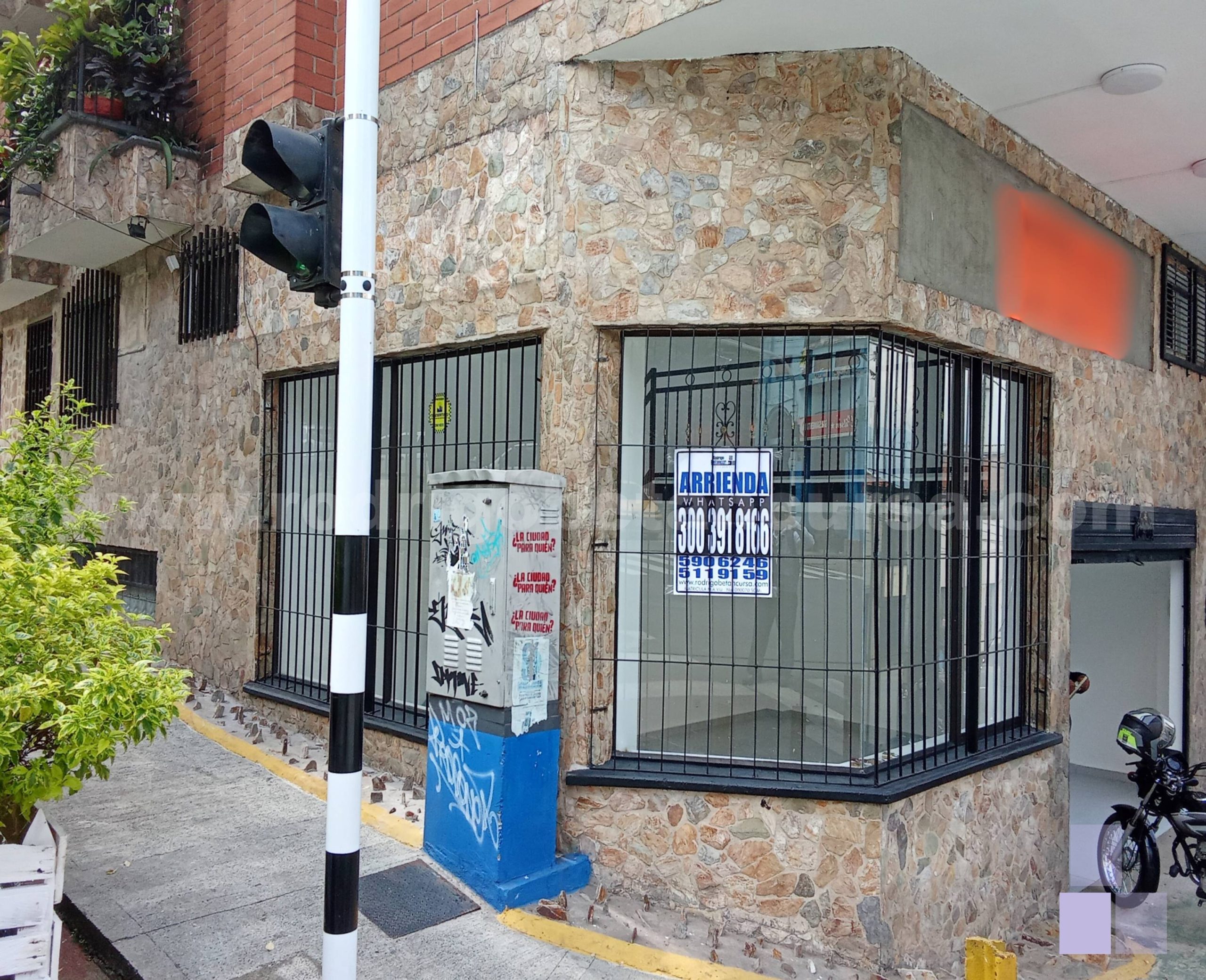 Se Arrienda Apto en los Colores, Medellín