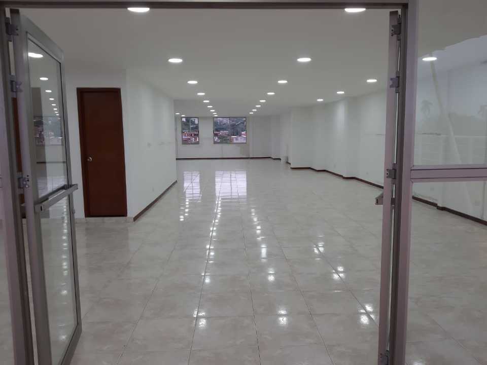 edificio_para_la_venta_en_el_s_1722532425-6551_5811.jpg