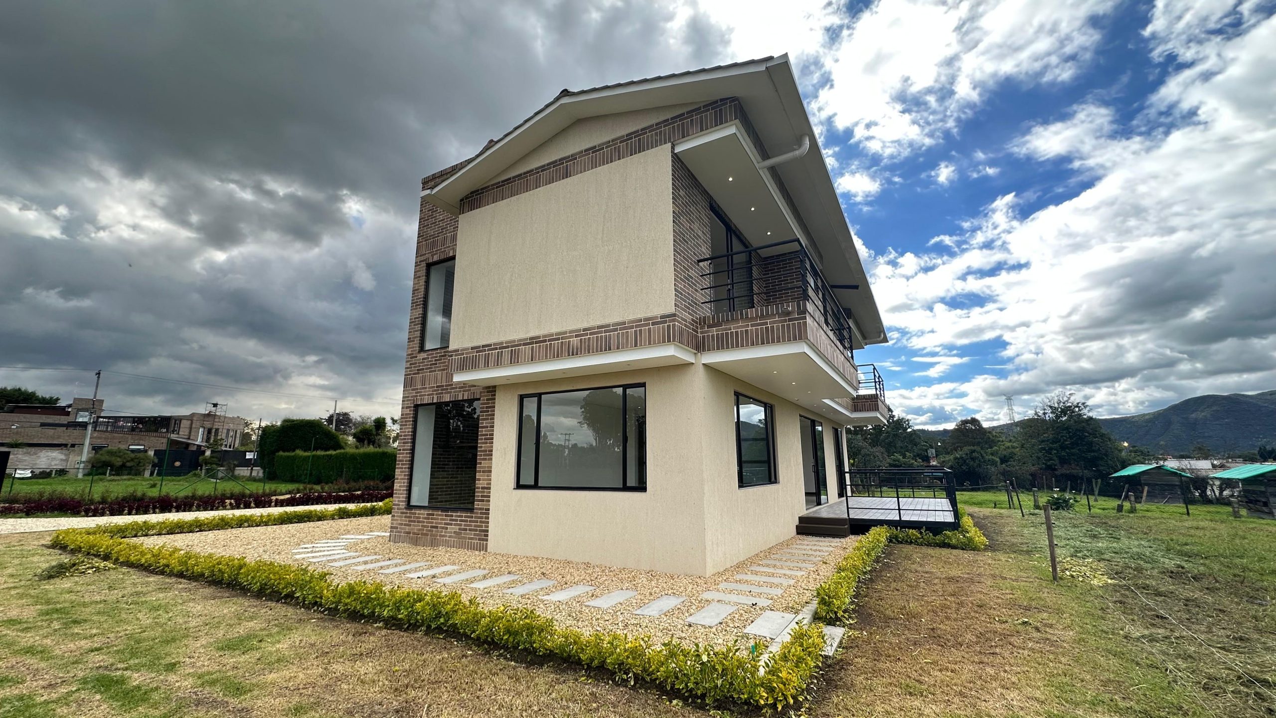 Arriendo o Vendo casa para estrenar en parcelas de Cota 18 145412320250516105734.jpeg