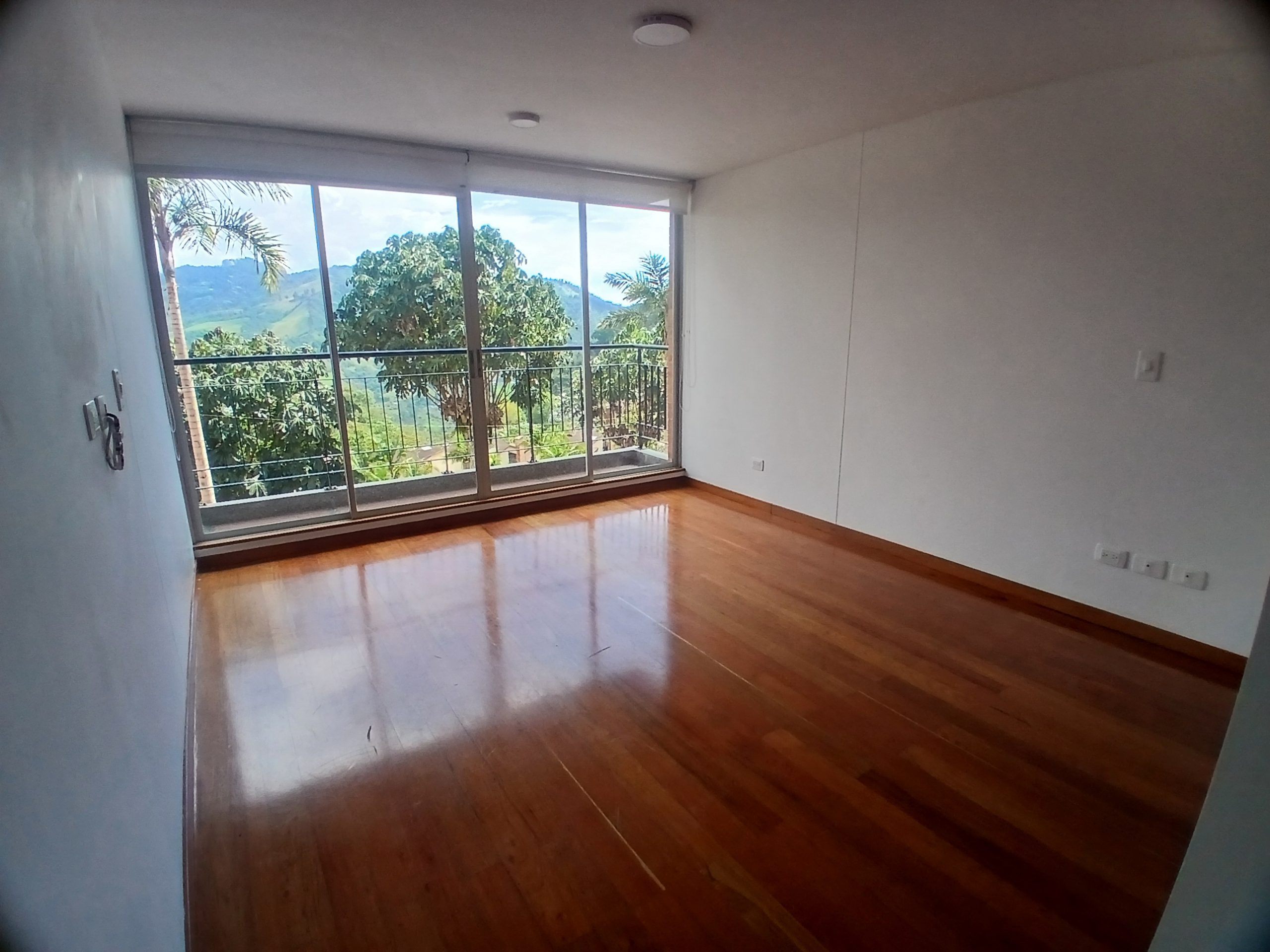 LOCAL EN ARRIENDO EN VERSALLES MANIZALES | ARRIENDO LOCALES