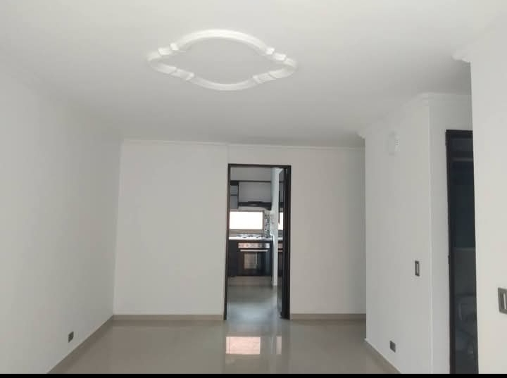 Se arrienda Apartamento en la loma de los bernal 1 15761120251023055607.jpg