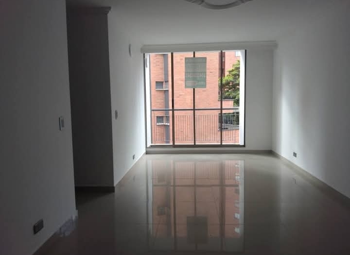Se arrienda Apartamento en la loma de los bernal 3 15761220251023055607.jpg