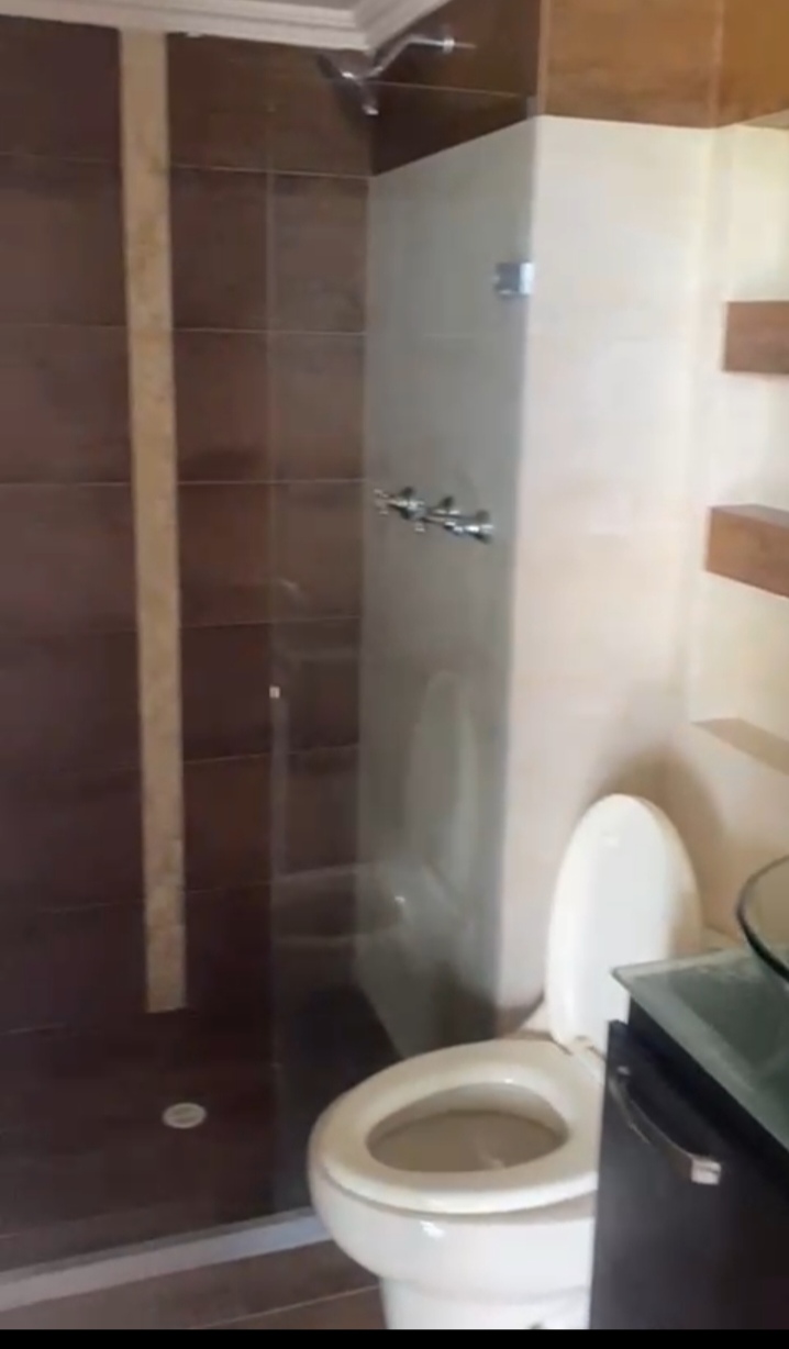 Se arrienda Apartamento en rodeó alto 6 15761520251023060559.jpg