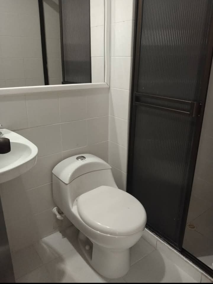 Se arrienda Apartamento en la loma de los bernal 8 15761720251023055609.jpg