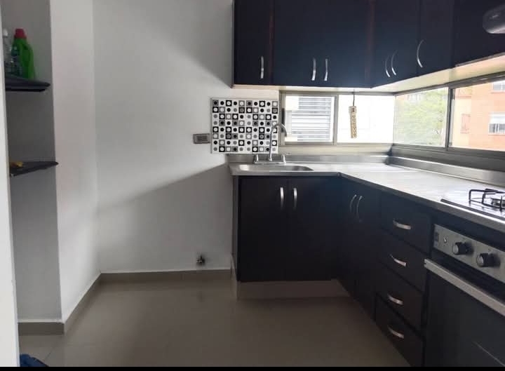 Se arrienda Apartamento en la loma de los bernal 10 15761920251023055609.jpg