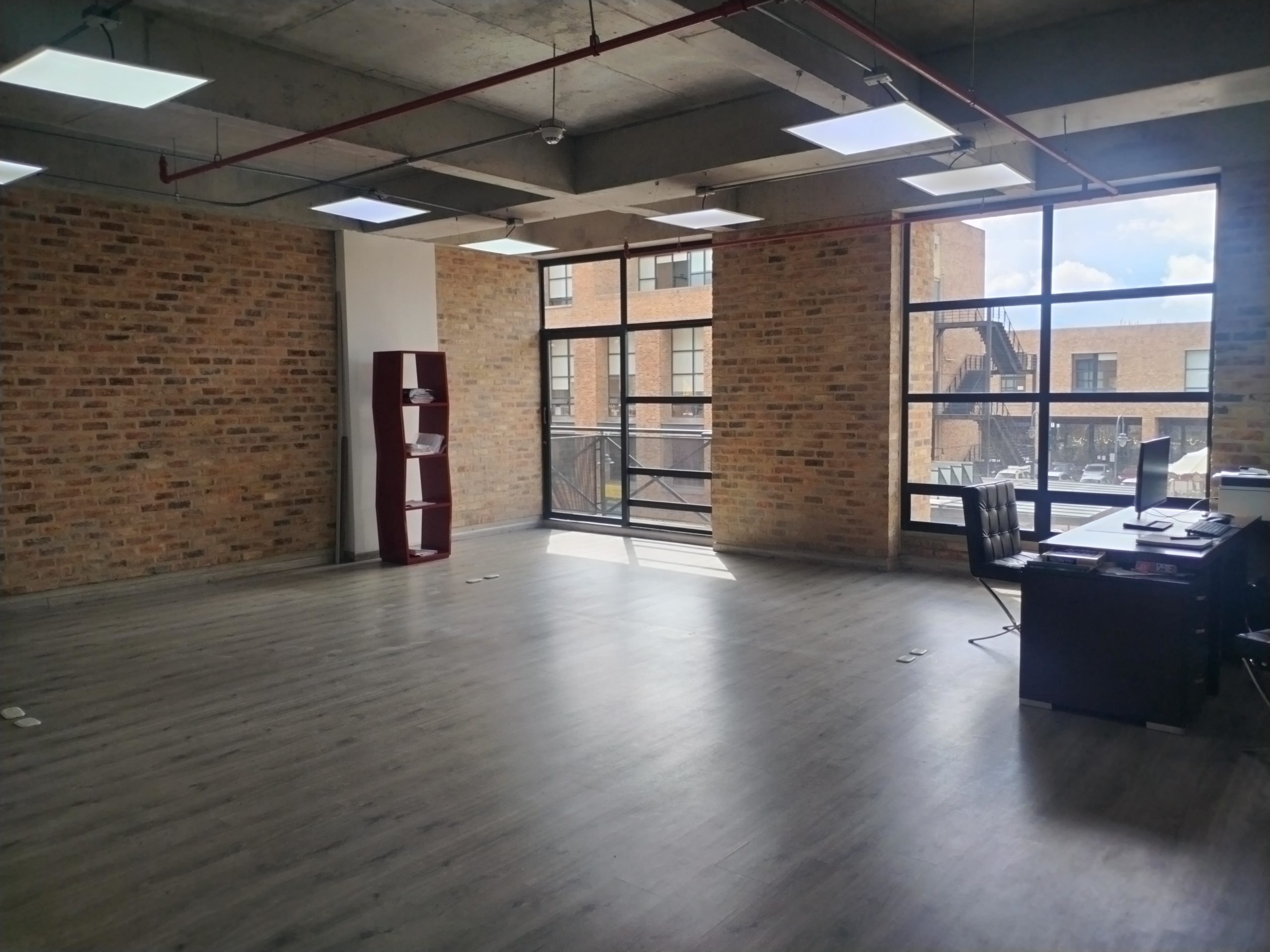 ARRIENDO OFICINA 60 M2 SAN ROQUE - CAJICÁ 10 17016920251022061520.jpg