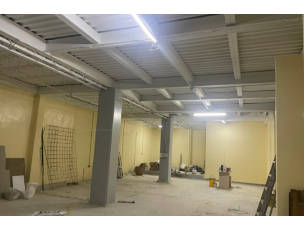 Arriendo Oficina de 58 m² sobre Calle 100 en La Castellana 26 Arriendo Oficina de 58 m² sobre Calle 100 en La Castellana