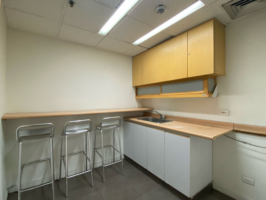 Oficina en arriendo – Chapinero – 332 m² 16 178741520251028040833.jpg