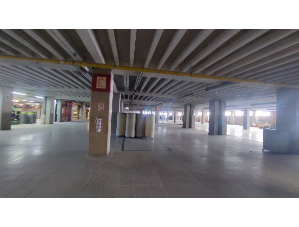 Bodega en arriendo – Montevideo – 8.000 m² 3 17874220251023043059.jpeg