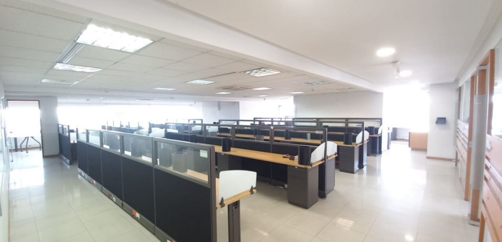 Oficinas en Arriendo – chico norte 2.885m2