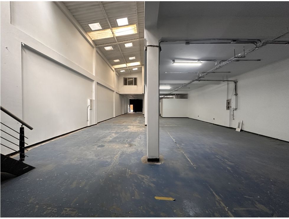 Bodega en Arriendo – Barrio Gaitán – 537 m² 3 17874520251022051532.jpeg