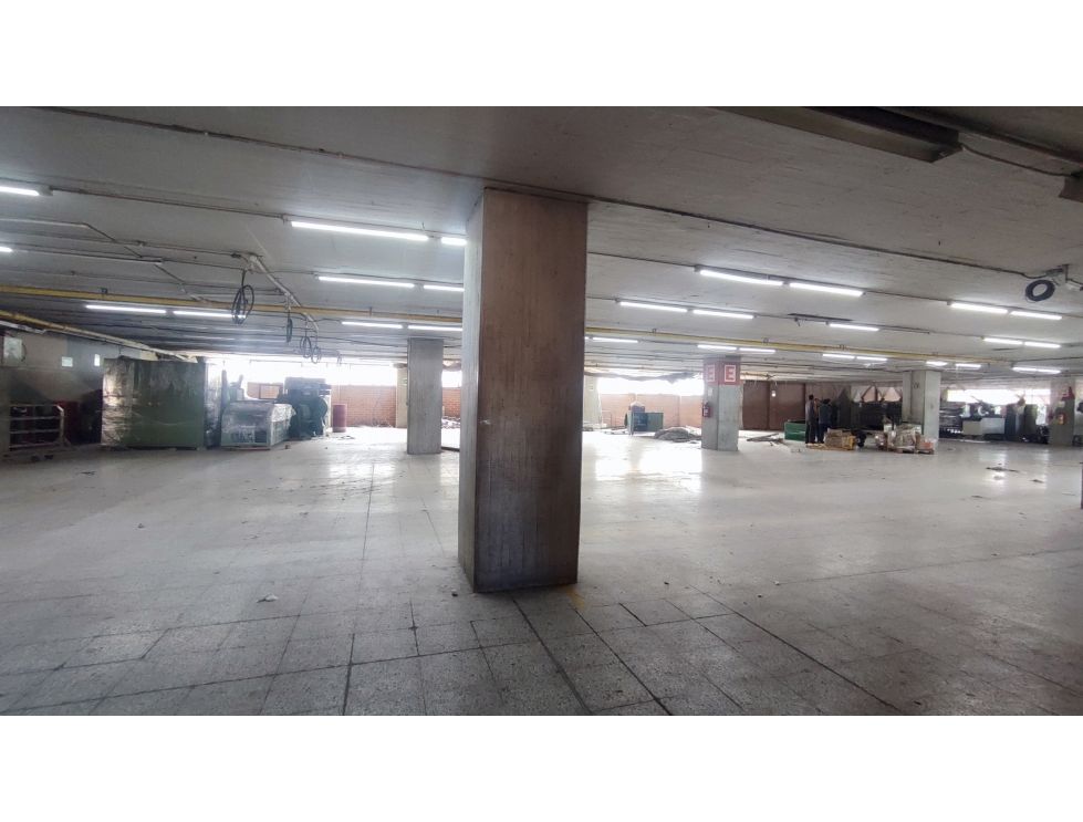 Bodega en arriendo – Montevideo – 8.000 m² 6 17874520251023043100.jpeg