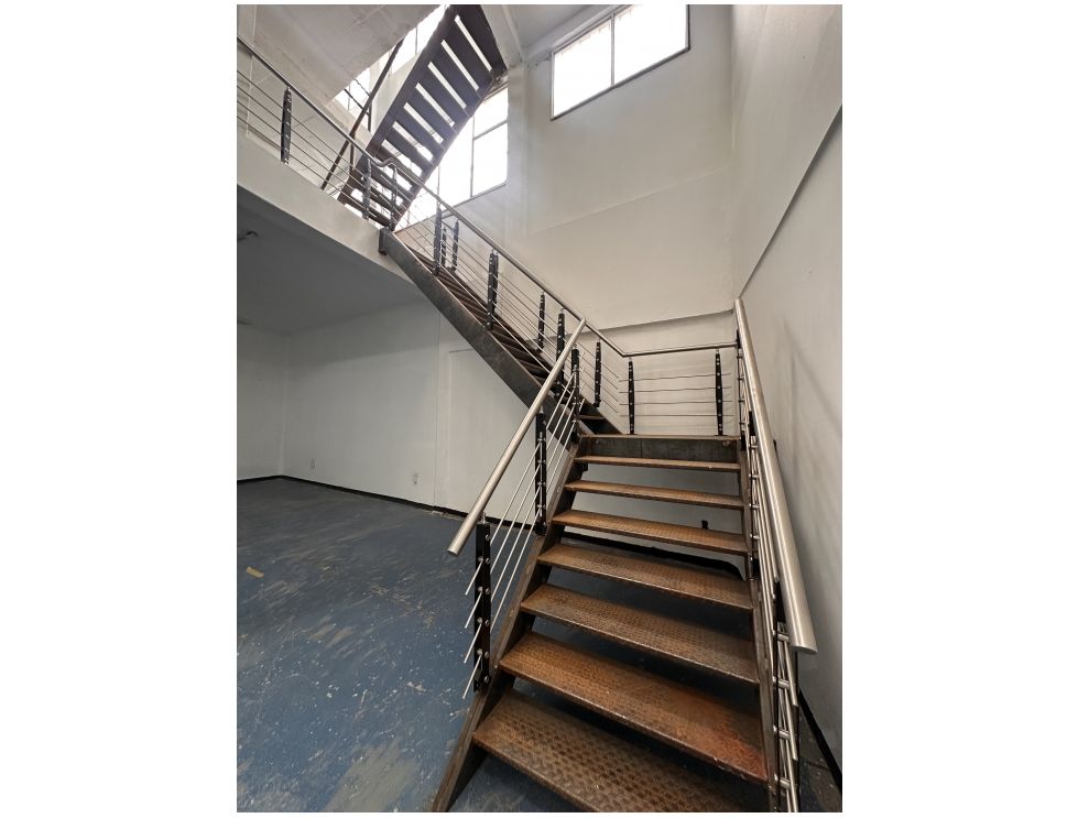 Bodega en Arriendo – Barrio Gaitán – 537 m² 5 17874820251022051541.jpeg