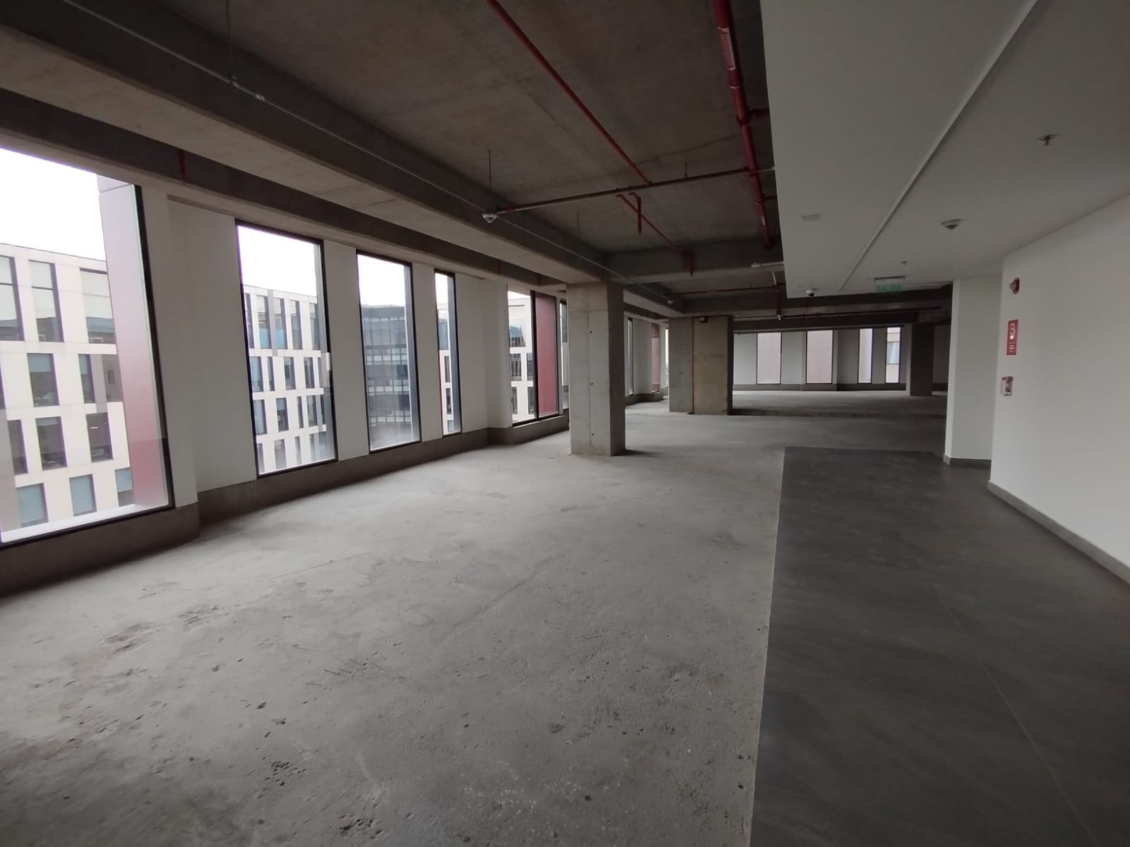 Oficina en arriendo – Av. El Dorado | 2.318 m² 4 17874920250917035155.jpeg