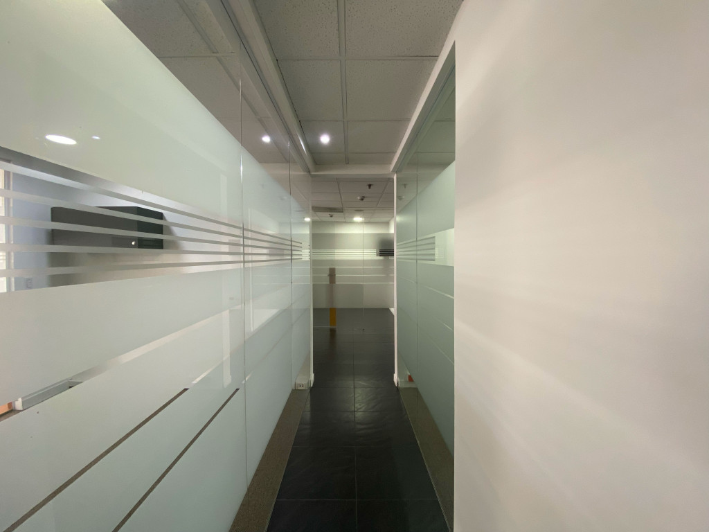 Oficina en arriendo – Chapinero – 332 m² 10 17874920251028040832.jpg