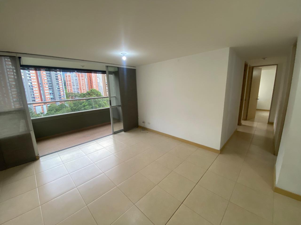 Arriendo apartamento laureles la Almería Medellin
