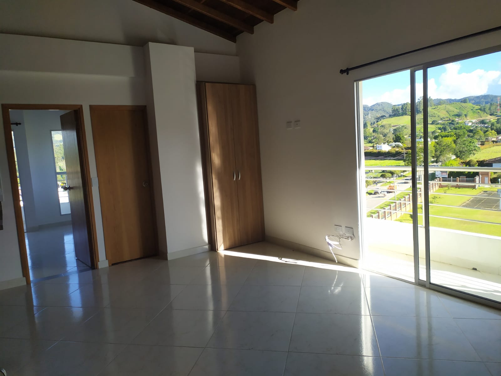 Arriendo Apartaestudio La Ceja Antioquia 11 185661120251025115312.jpg
