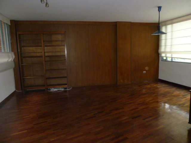 Arriendo Apartamento Park Way Bogota 11 304031820251029064831.jpg