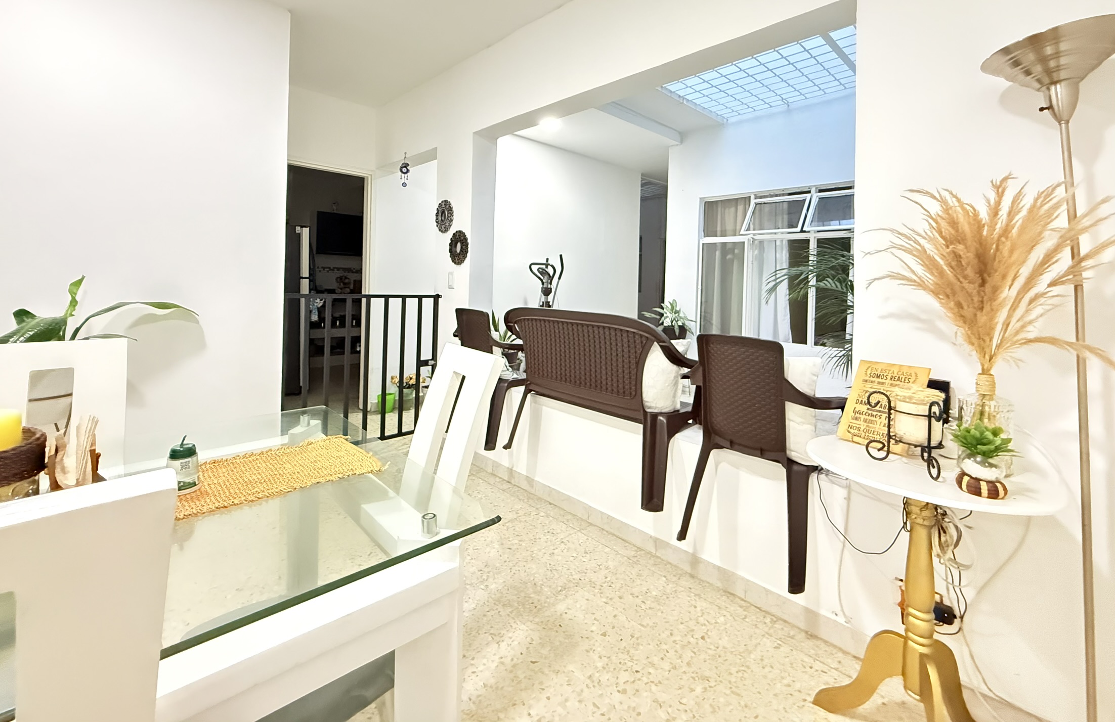 Casa amplia de 3 niveles con terraza en Colseguros – Cali 19 484472220251019120645.jpeg