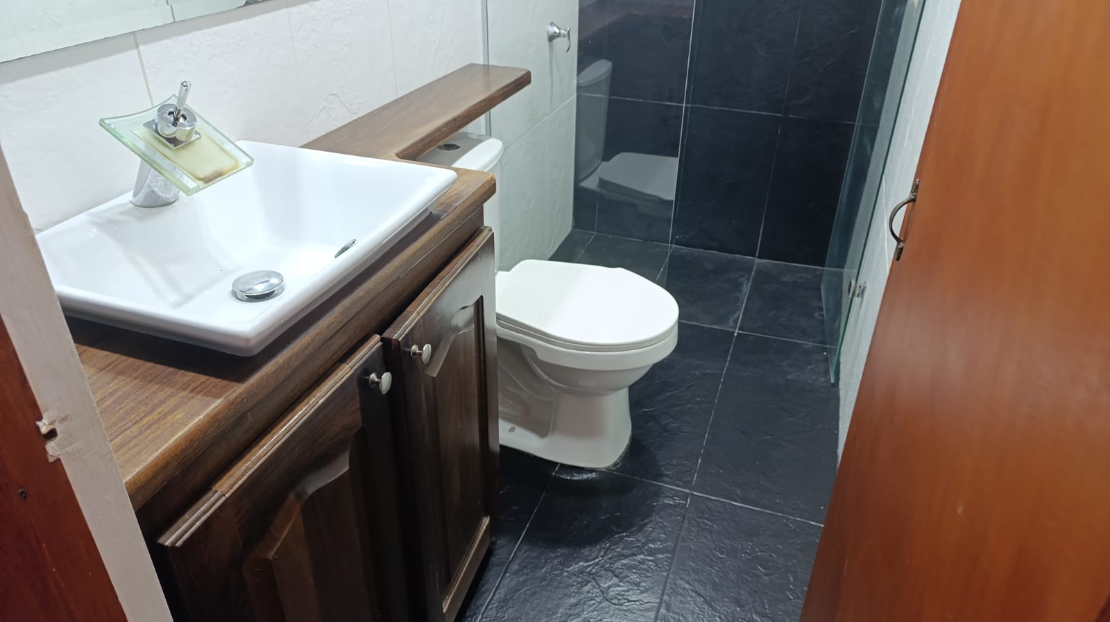 APARTAMENTO EN ARRIENDO EN LA CEJA EN PRIMER PISO. 14 79331120251024035242.jpeg
