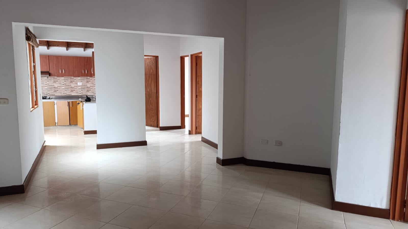 APARTAMENTO EN ARRIENDO EN LA CEJA, CUARTO PISO. 7 79332020251027100138.jpeg