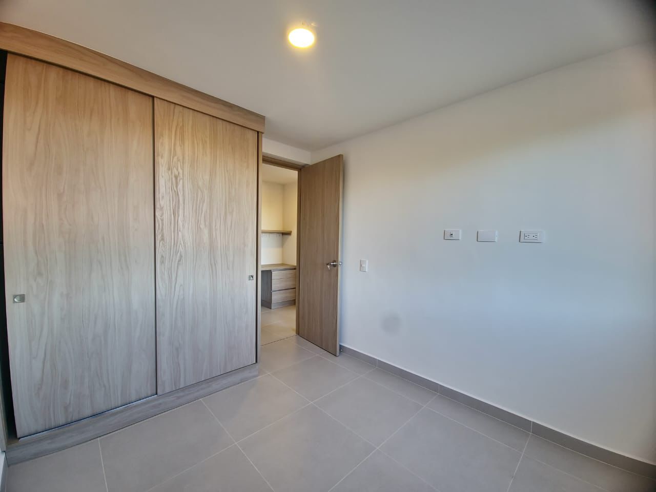 APARTAMENTO EN ARRIENDO Y VENTA EN RIONEGRO, UNIDAD VIVERDI 21 79332120251030104816.jpeg