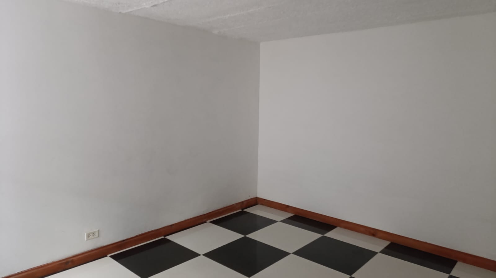 APARTAMENTO EN ARRIENDO EN LA CEJA EN PRIMER PISO. 16 7933220251024035239.jpeg