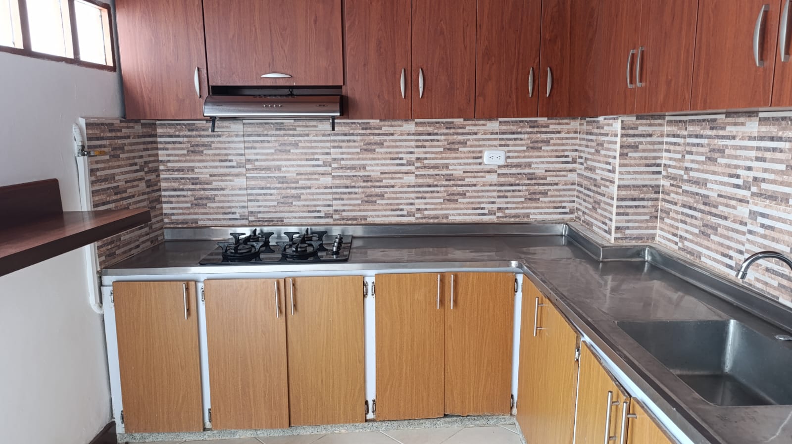 APARTAMENTO EN ARRIENDO EN LA CEJA, CUARTO PISO. 3 79332320251027100139.jpeg