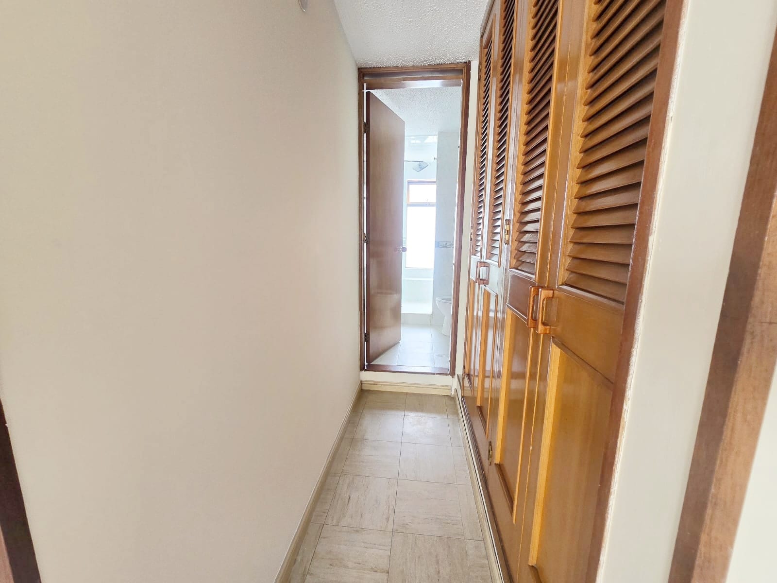 Arriendo apto ciudad salitre cerca a Maloka 11 79811020250916063353.jpg