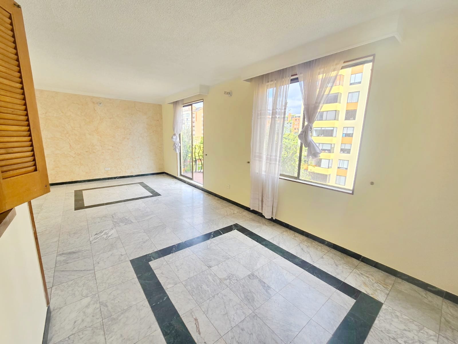 Arriendo apto ciudad salitre cerca a Maloka 13 79811220250916063407.jpg