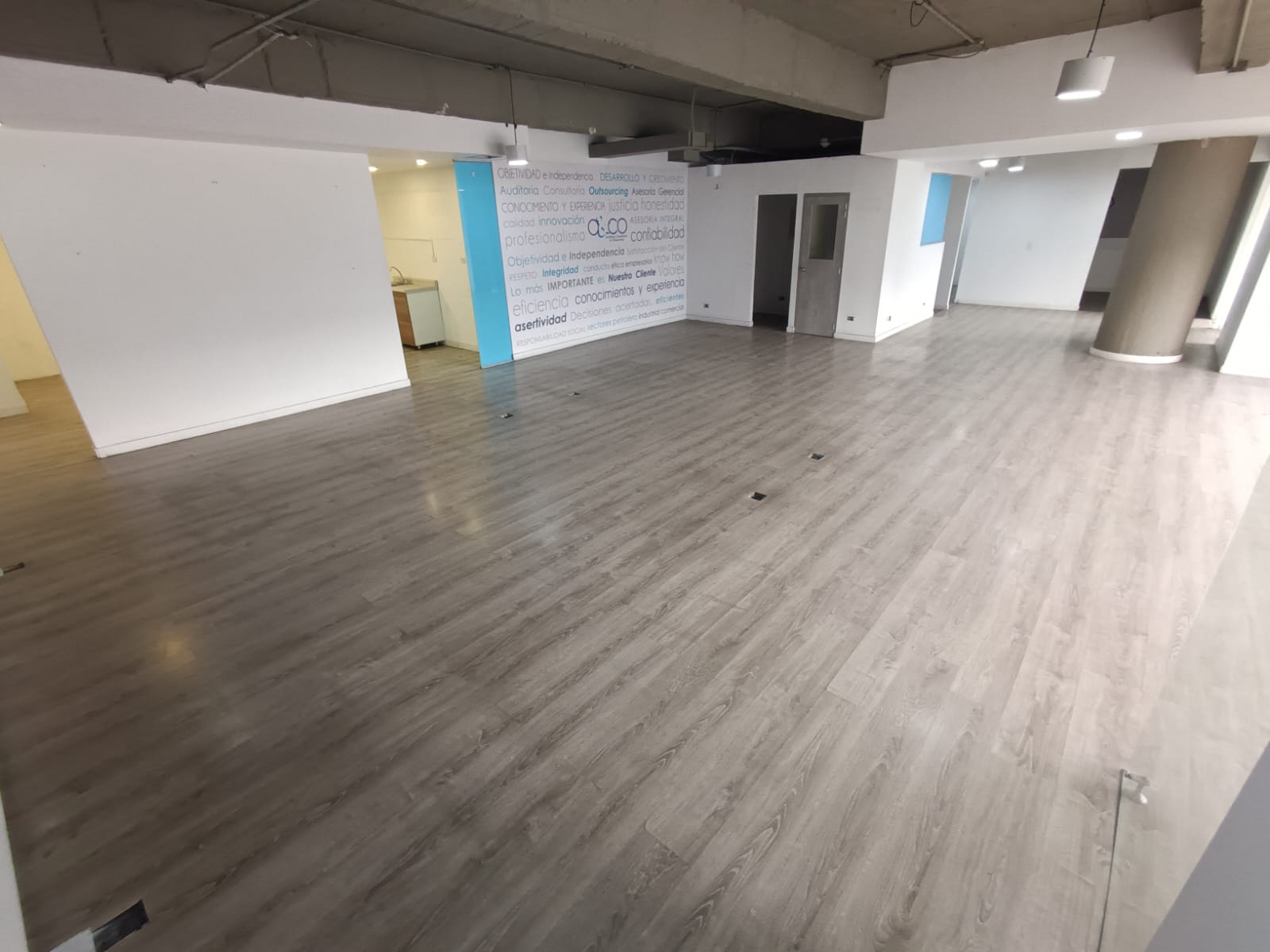 OFICINA EN VENTA O ARRIENDO CHICO NORTE 5 79811520251027051134.jpeg