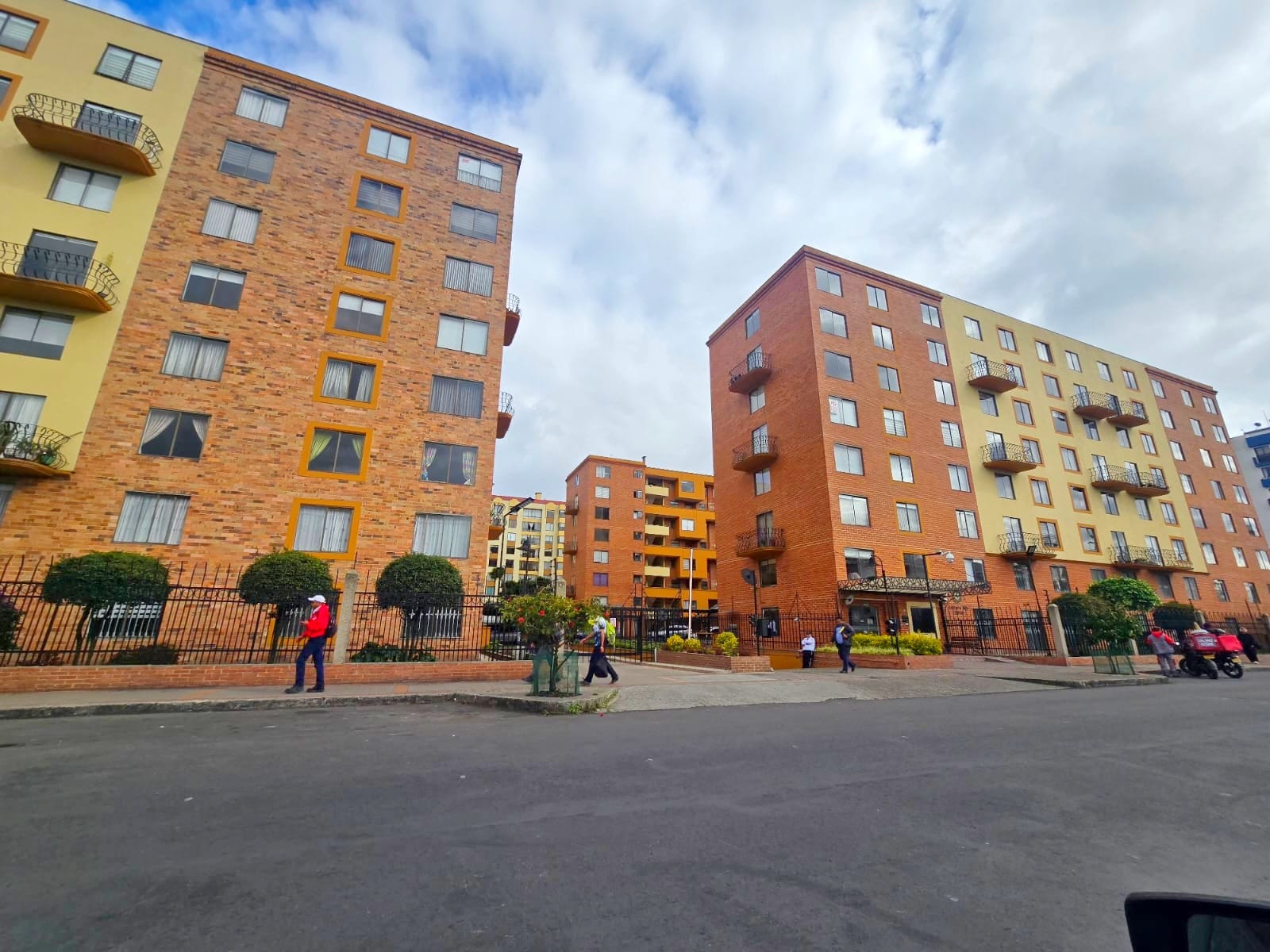 Arriendo apto ciudad salitre cerca a Maloka 20 79812020250916063542.jpg