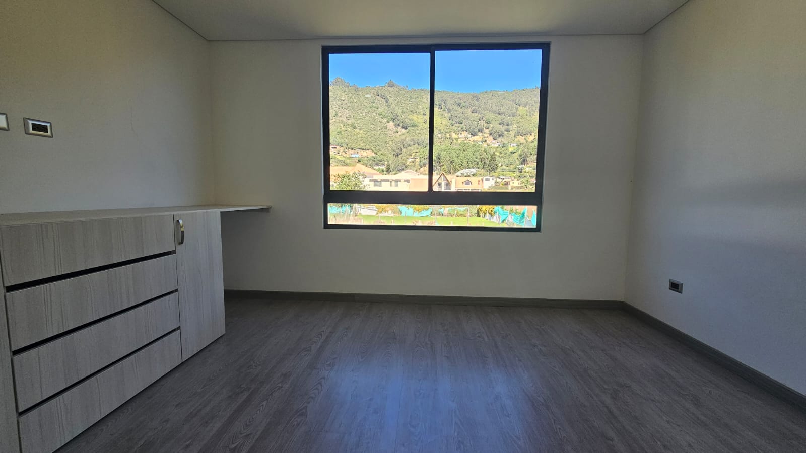 SE ARRIENDA CASA EN COTA, VEREDA LA MOYA ,CAMELLON DE LOS MANZANOS 13 79812920240111124904.jpg