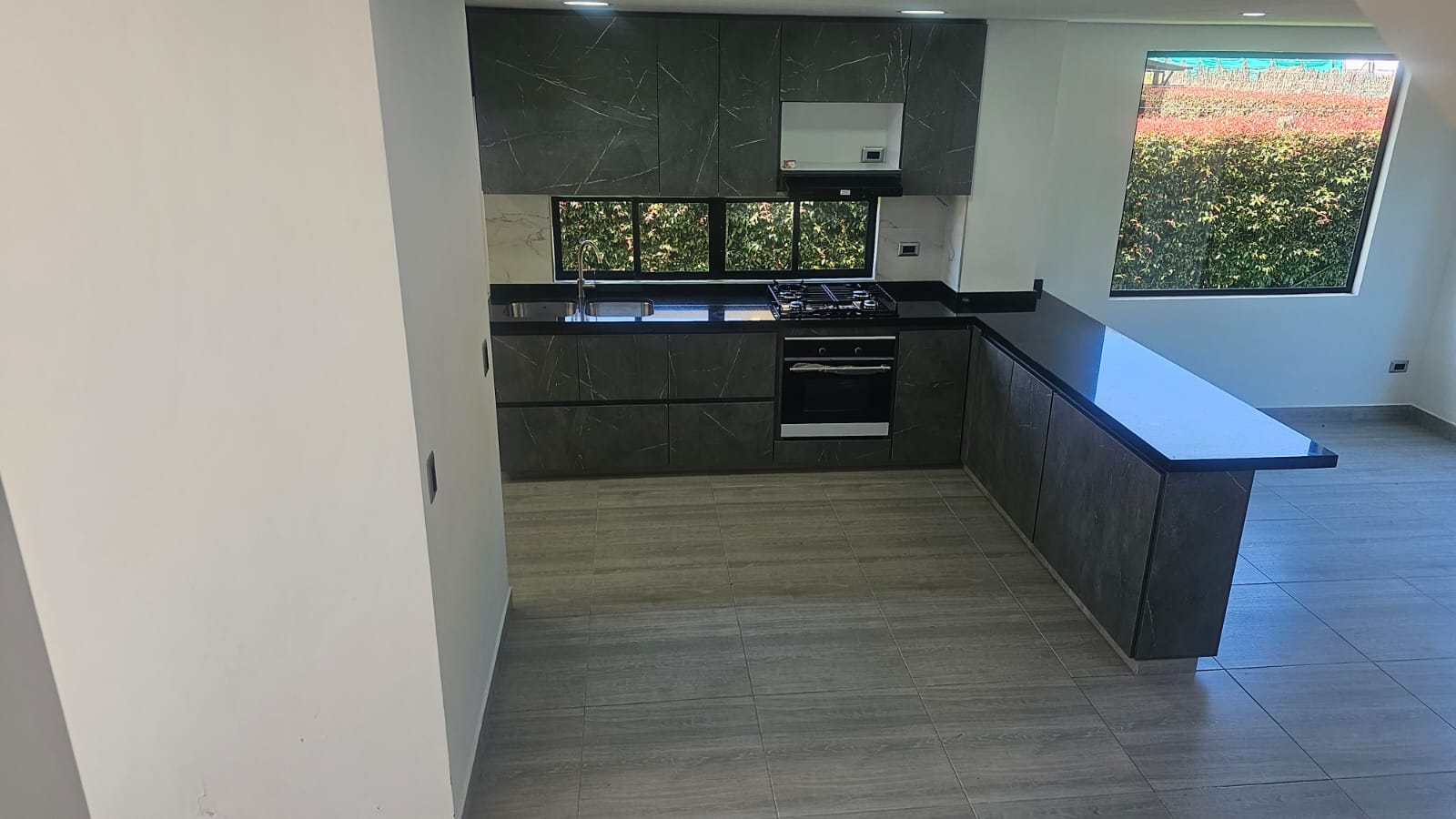 SE ARRIENDA CASA EN COTA, VEREDA LA MOYA ,CAMELLON DE LOS MANZANOS 5 79813620240111124906.jpg