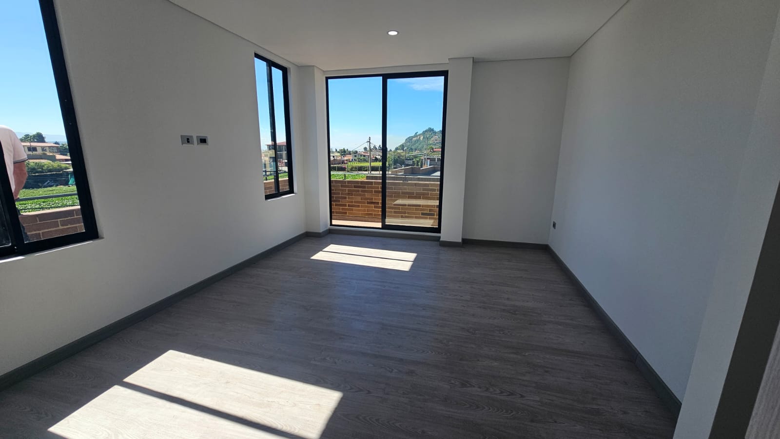 SE ARRIENDA CASA EN COTA, VEREDA LA MOYA ,CAMELLON DE LOS MANZANOS 9 79814120240111124908.jpg