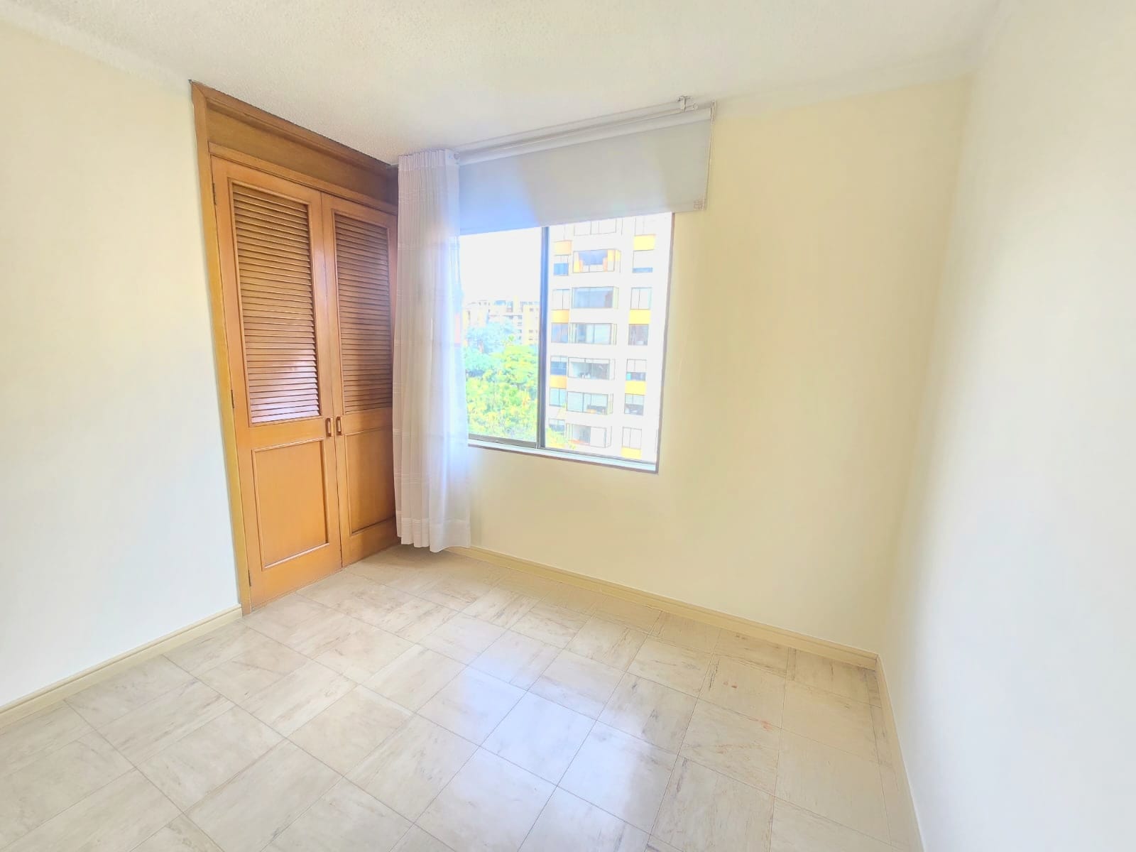 Arriendo apto ciudad salitre cerca a Maloka 8 7981720250916063331.jpg