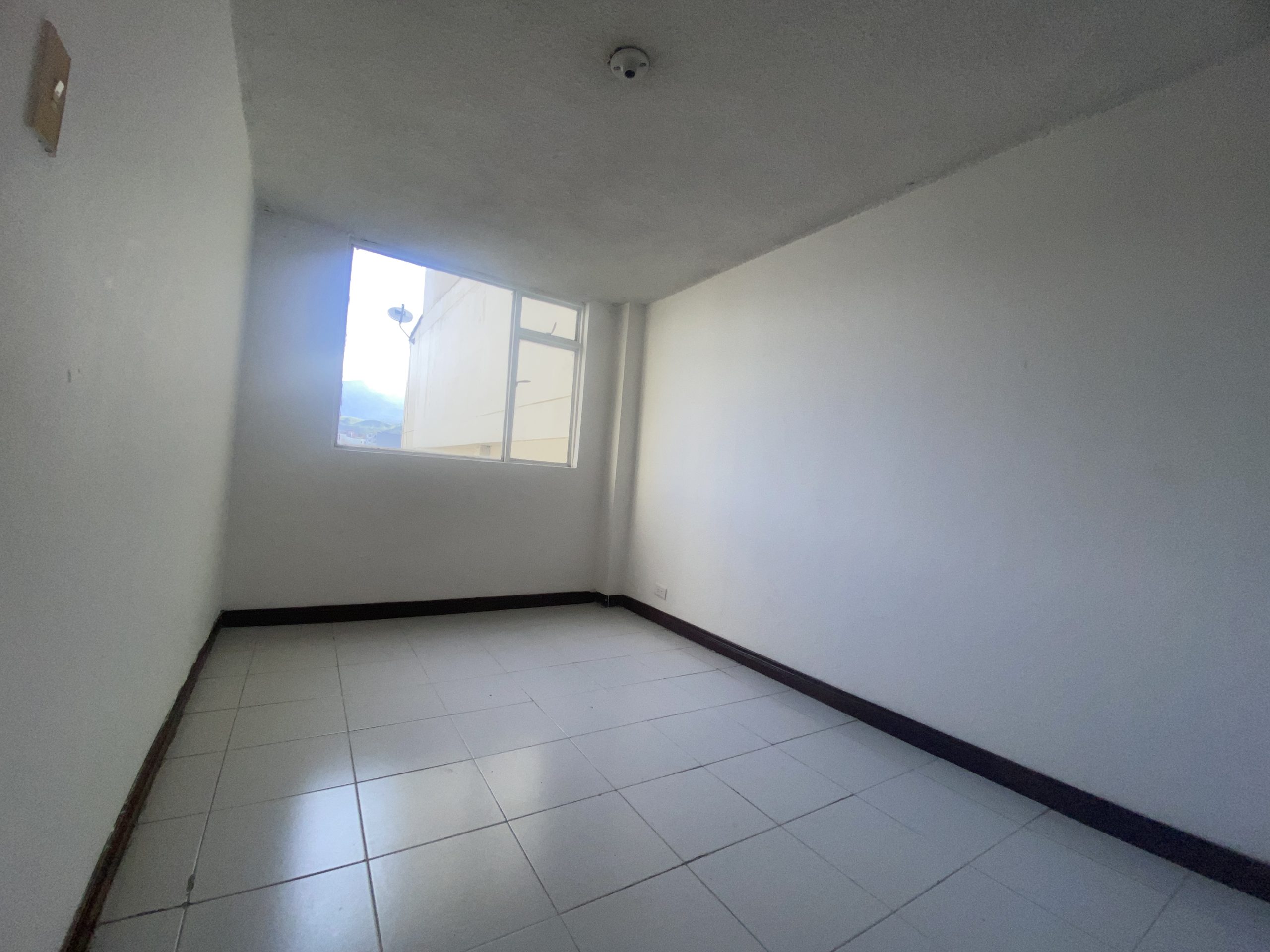 ARRIENDO APARTAMENTO EN MILÁN MANIZALES | ARRIENDOS MANIZALES 11 83931020251028055220.jpg