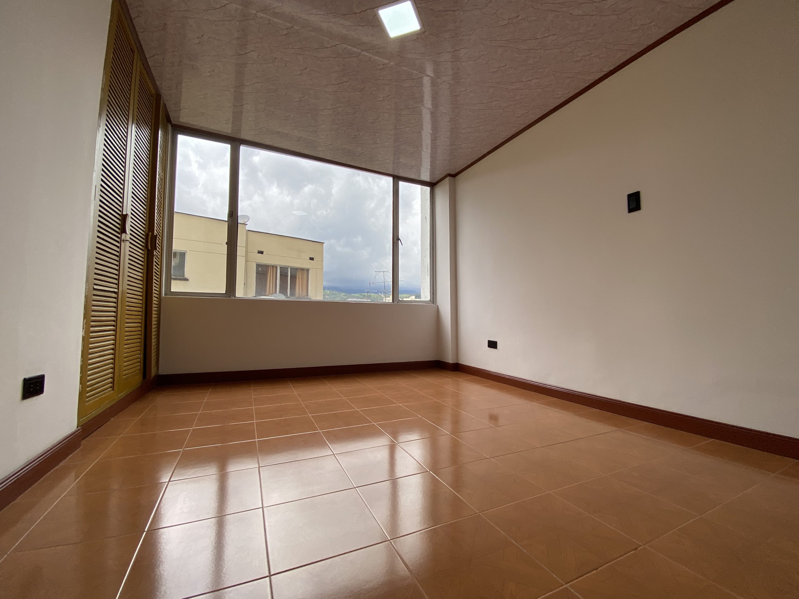 ARRIENDO APARTAMENTO EN MILÁN MANIZALES | ARRIENDOS MANIZALES 5 8393820251030093200.jpg