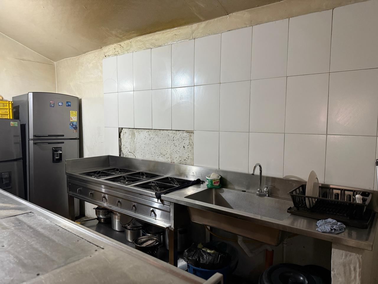 Casa local en santa Elena para Restaurante 10 94495120251028122117.jpeg