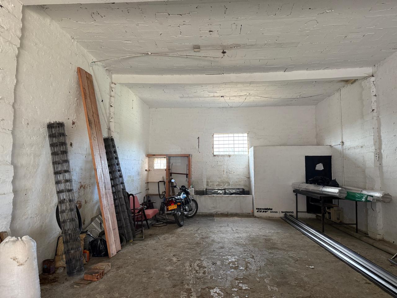 LOCAL EN SANTA ELENA 4 94495220251028123445.jpeg